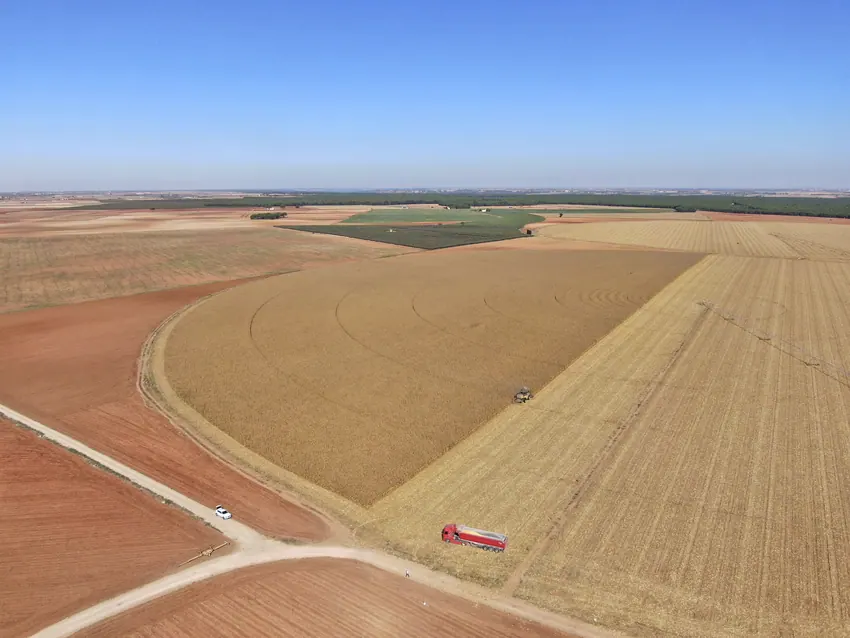 Territorio agrícola y parcelas de nuestros agricultores desde el aire