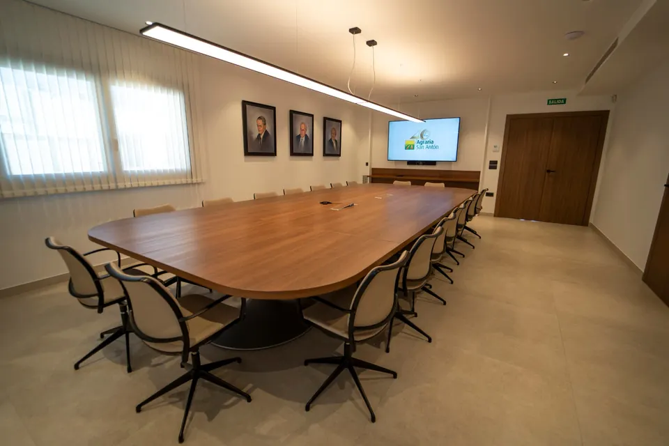 Sala de reuniones de Agraria San Antón